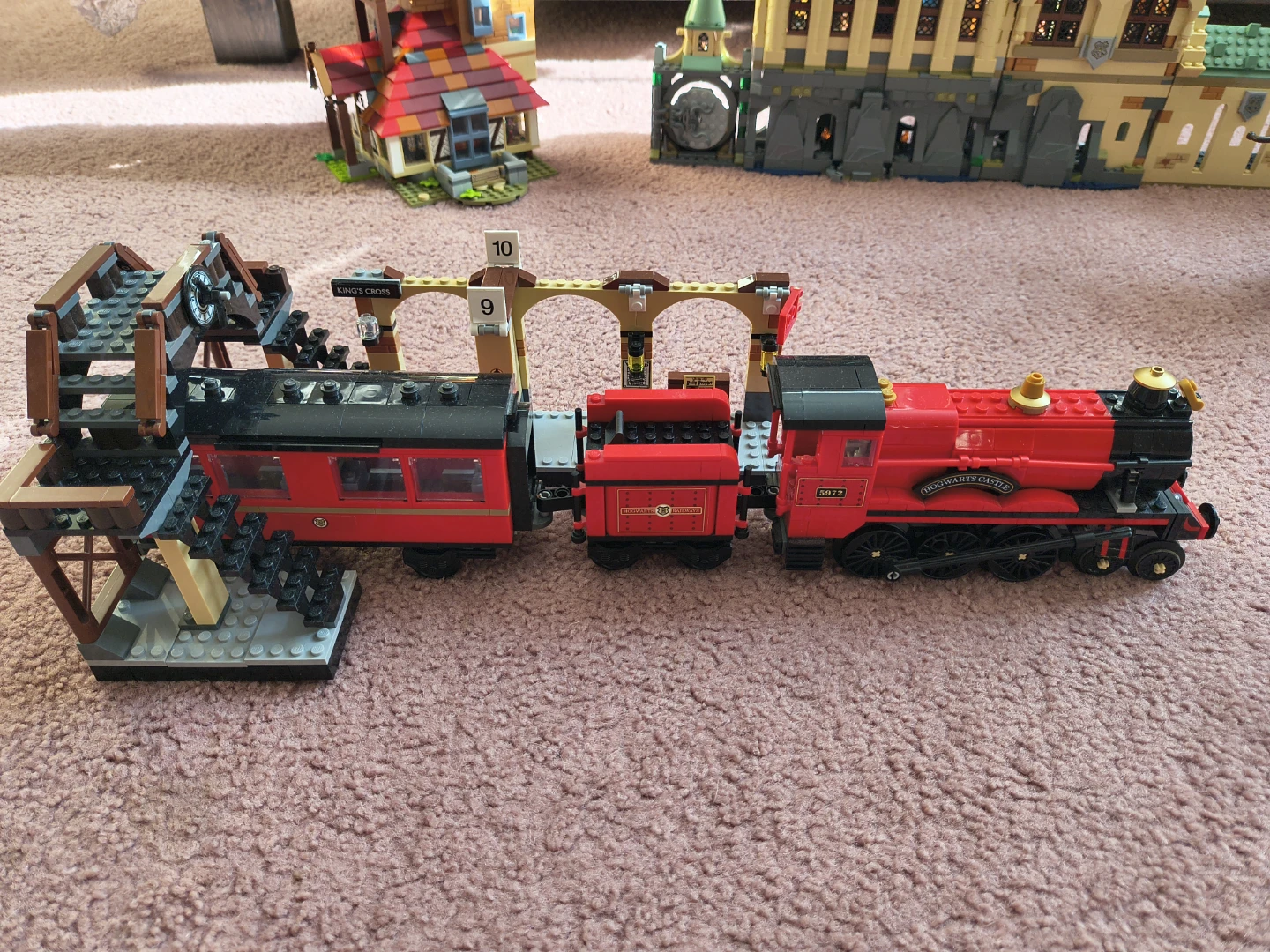 LEGO Harry Potter Hogwarts Express & Castle Sets - photo 3