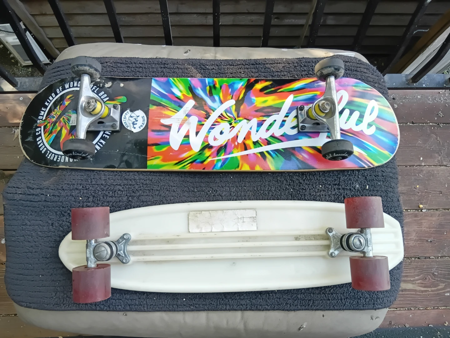 Pair Of Skateboards: Wonderufl Board Co and Super Surfer - photo 4