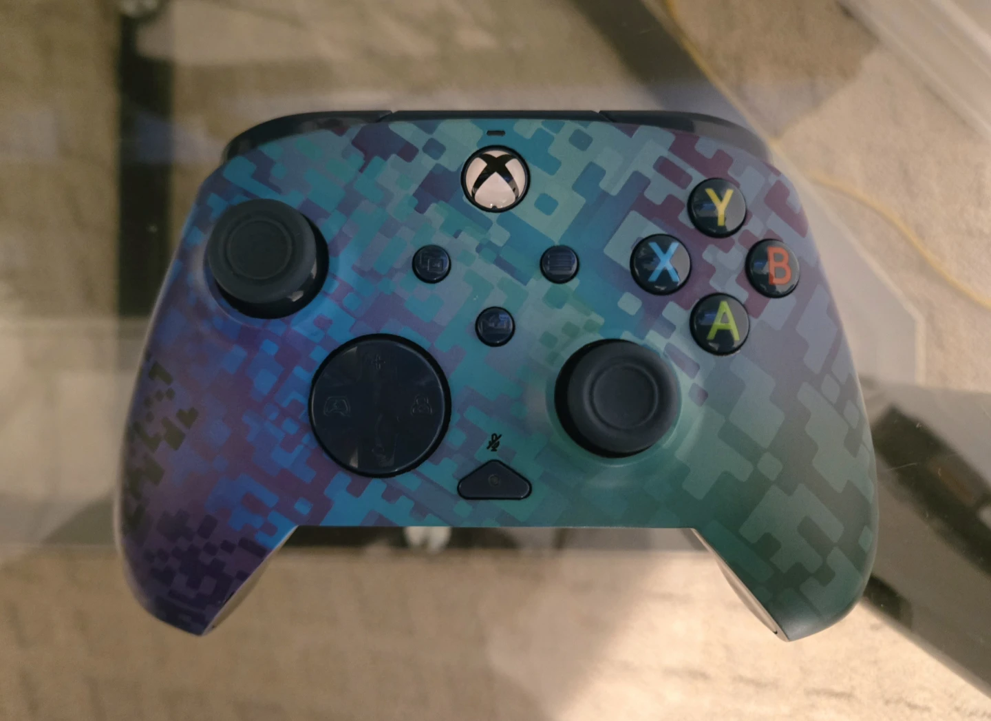 Xbox One S Gears of War Edition + PDP Controller + Forza - photo 4