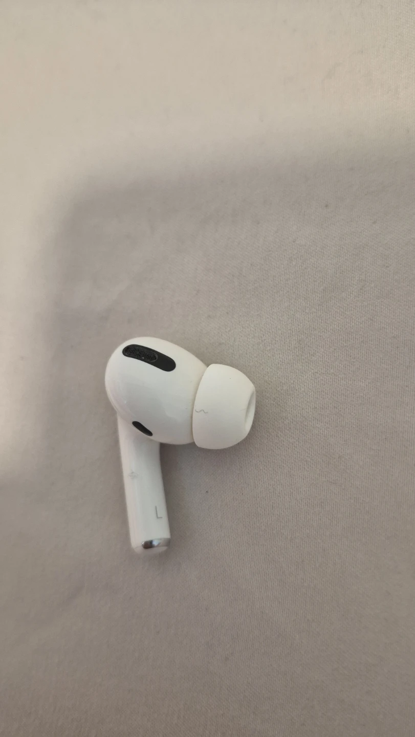Apple AirPods Pro Left Earbud - photo 2