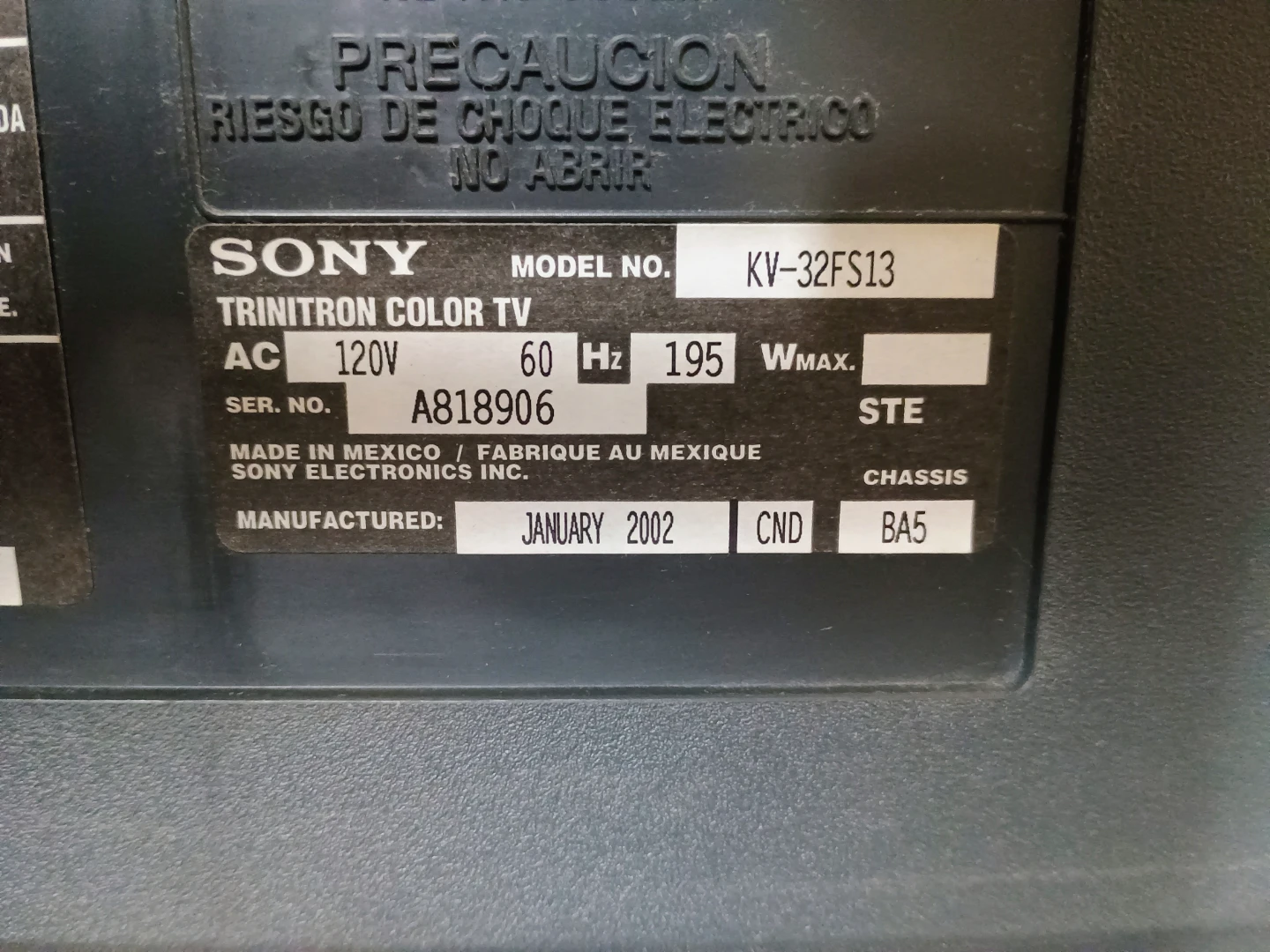 Sony Trinitron Color TV KV-32FS13 - photo 2