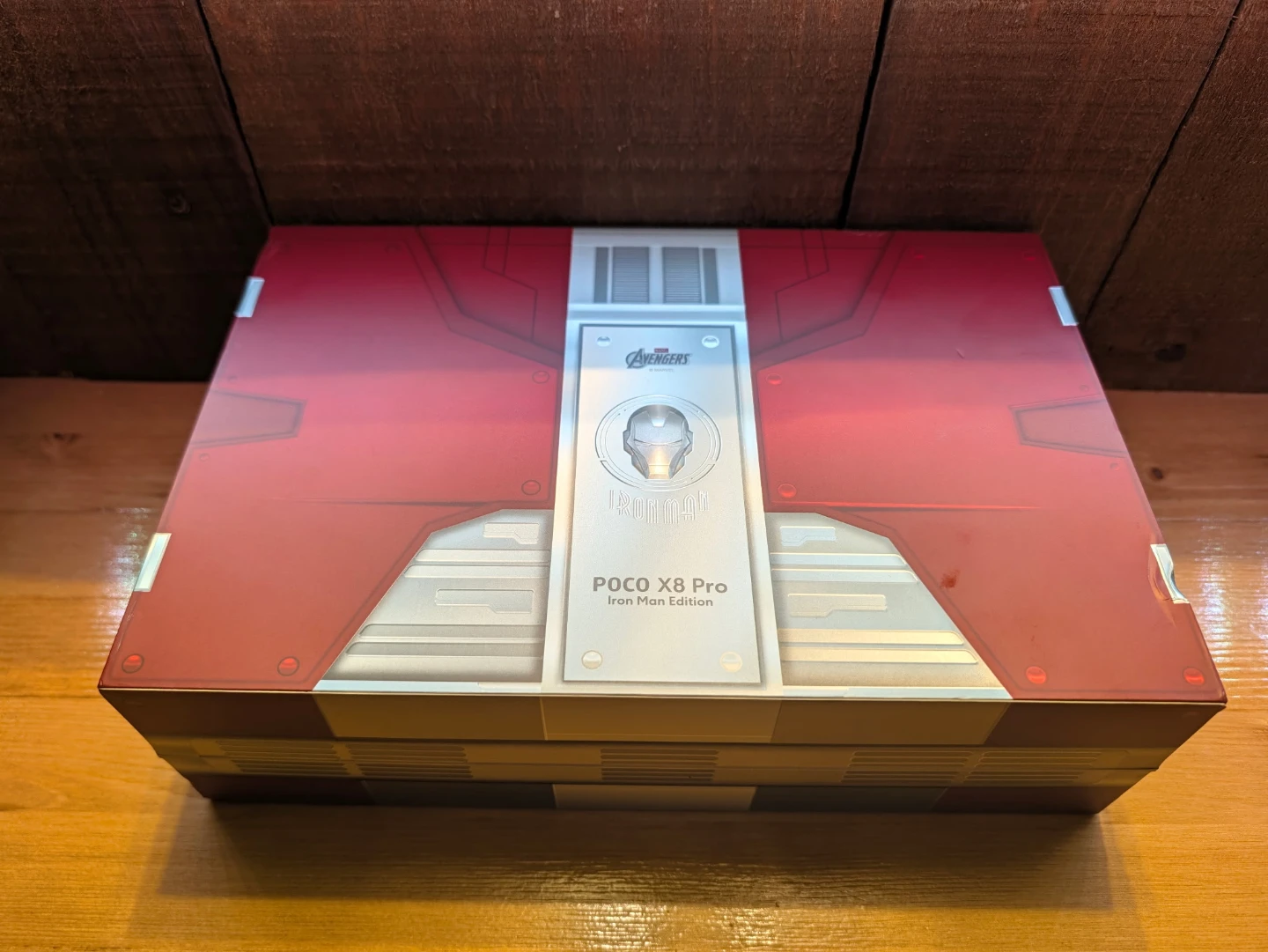 POCO X8 Pro Iron Man Special Edition - photo 3