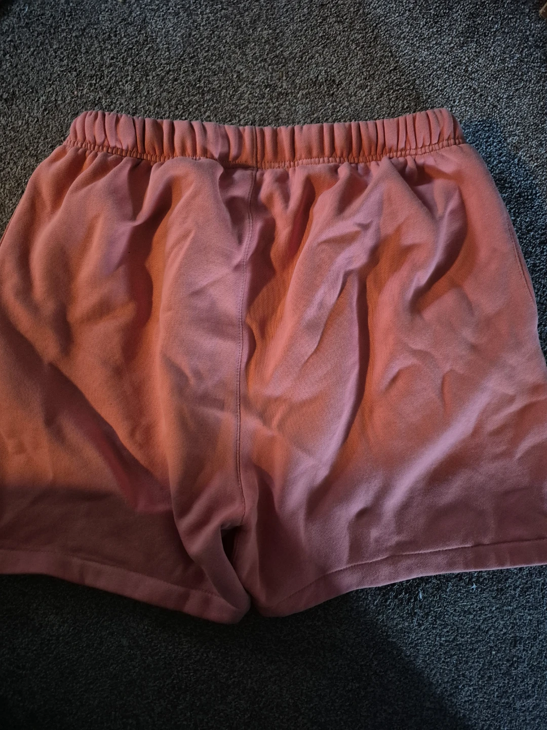 Essentials Fear of God Coral Shorts XL - photo 2