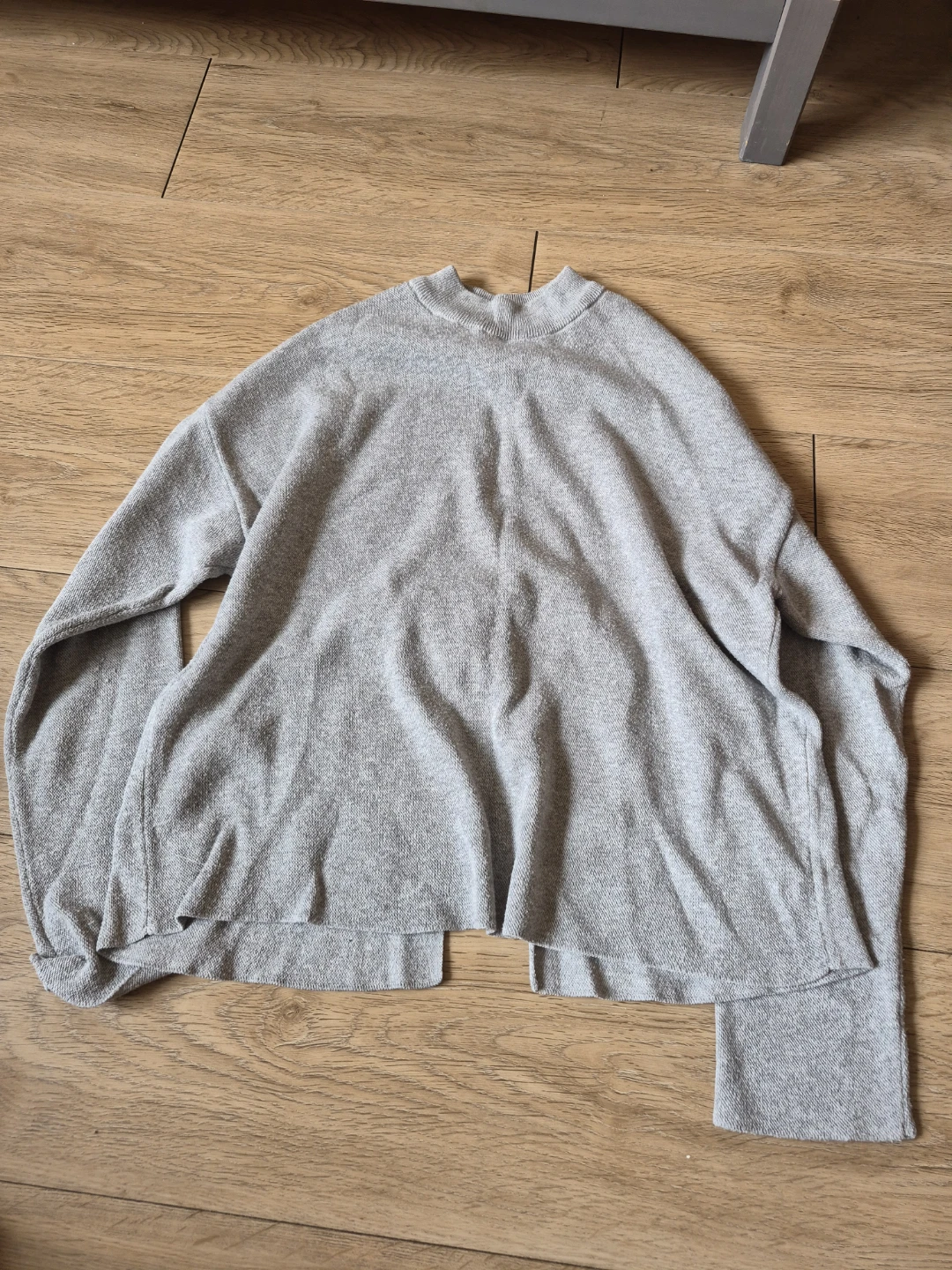 Size is XS. Bershka BSKGIRL Grey Long Sleeve Sweater - photo 2