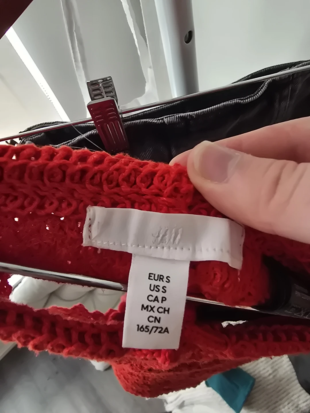 H&M Red Crochet Shorts - photo 2