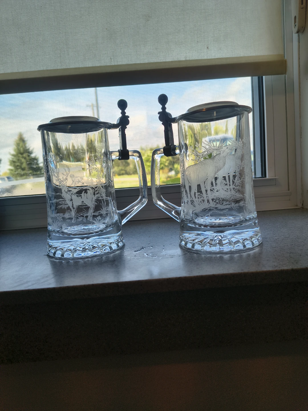 Set of Two Vintage Etched Glass Beer Steins - photo 2