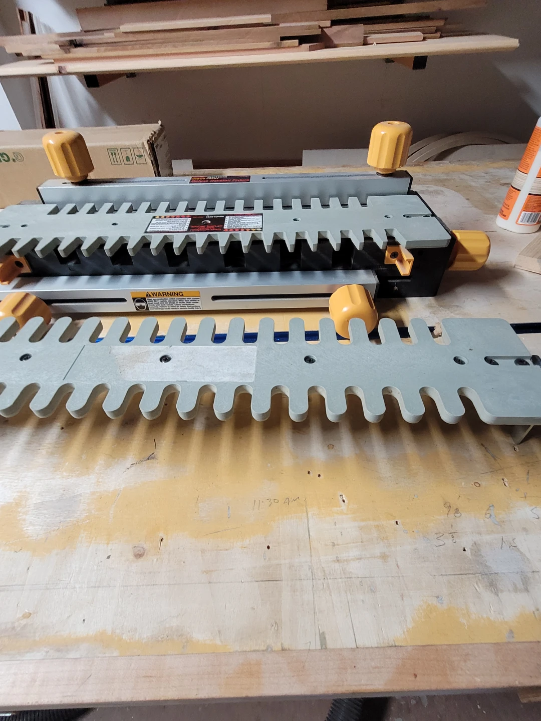 Craftsman Industrial Deluxe Dovetail Fixture