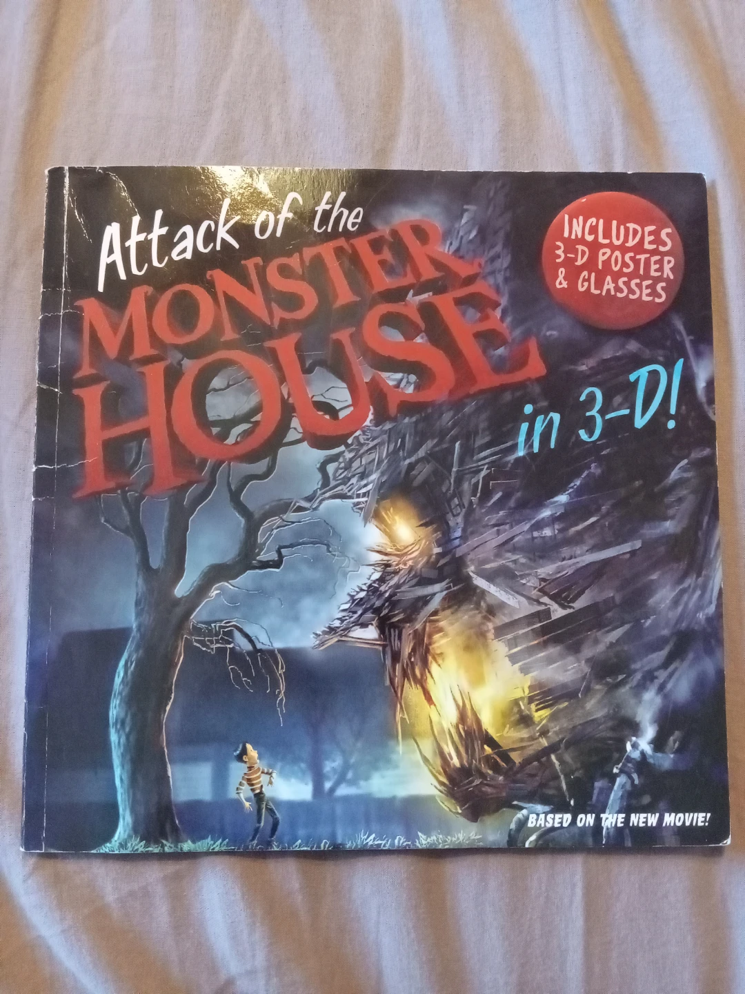 Attack of the Monster House 3-D Book with Poster