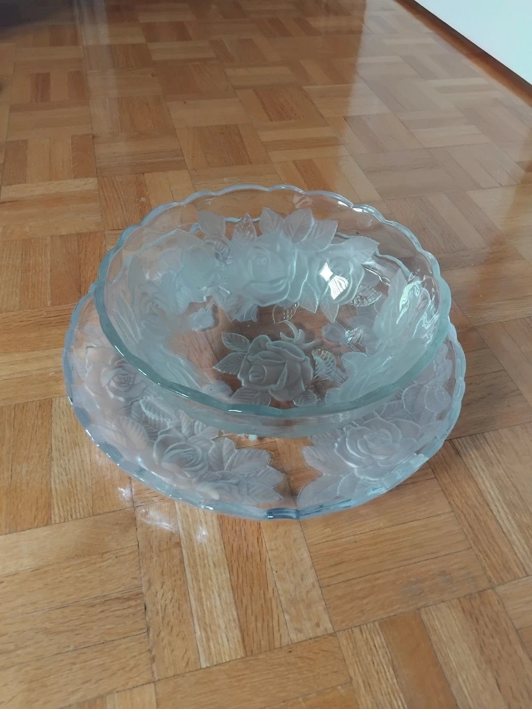 Frosted Glass Rose Motif Serving Set - photo 4