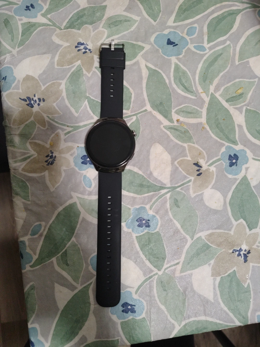 Black Smartwatch with Silicone Band