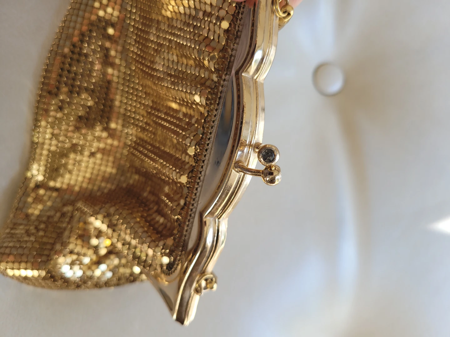 Vintage / Retro Glomesh Gold Evening Bag - photo 3