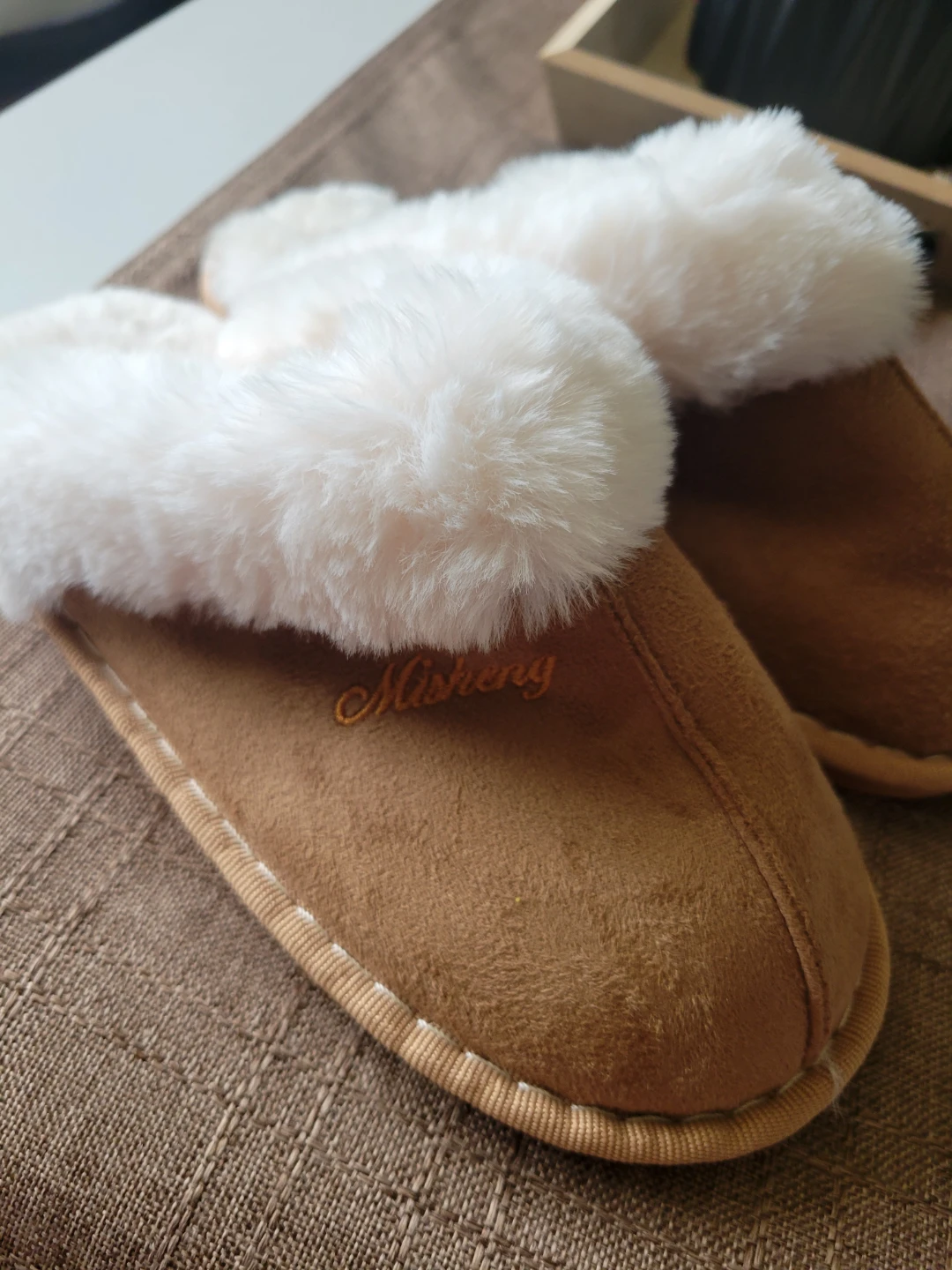 FREE SLIPPERS - photo 4