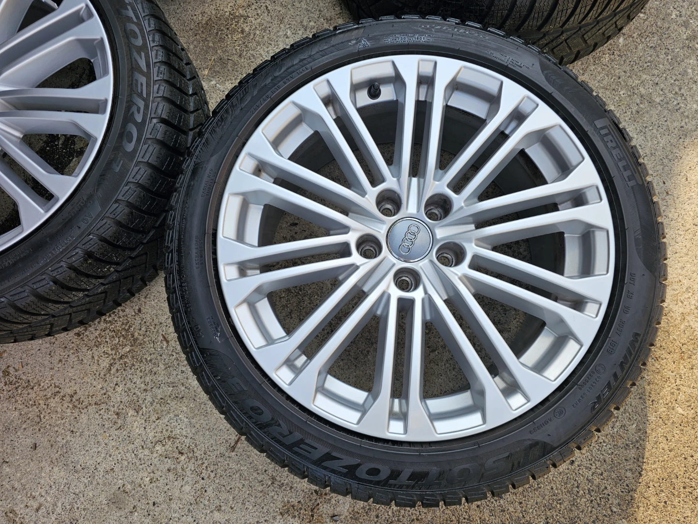 AUDI A5, S5 WINTER TIRES ON O.E.M RIMS 245/40 R18 - photo 2
