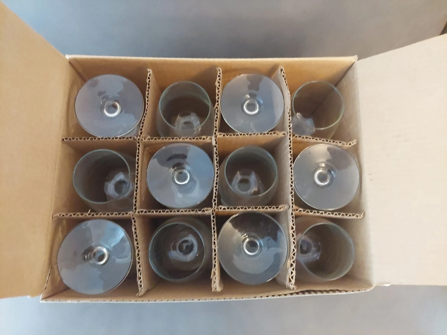 12-Piece Wine Glasses Set - photo 2