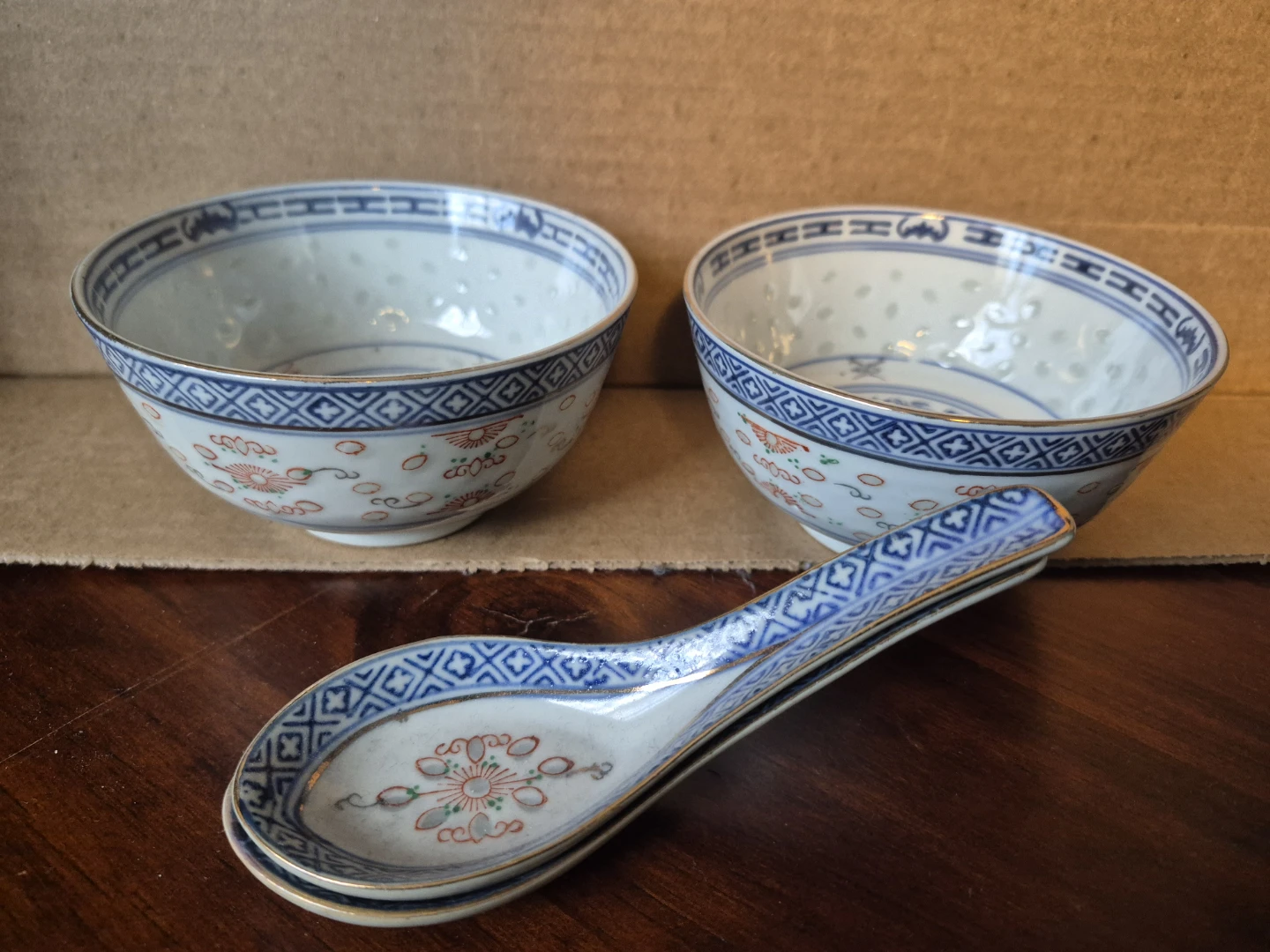 Set of Two Jingdezhen Porcelain Bowls and Spoons - photo 5