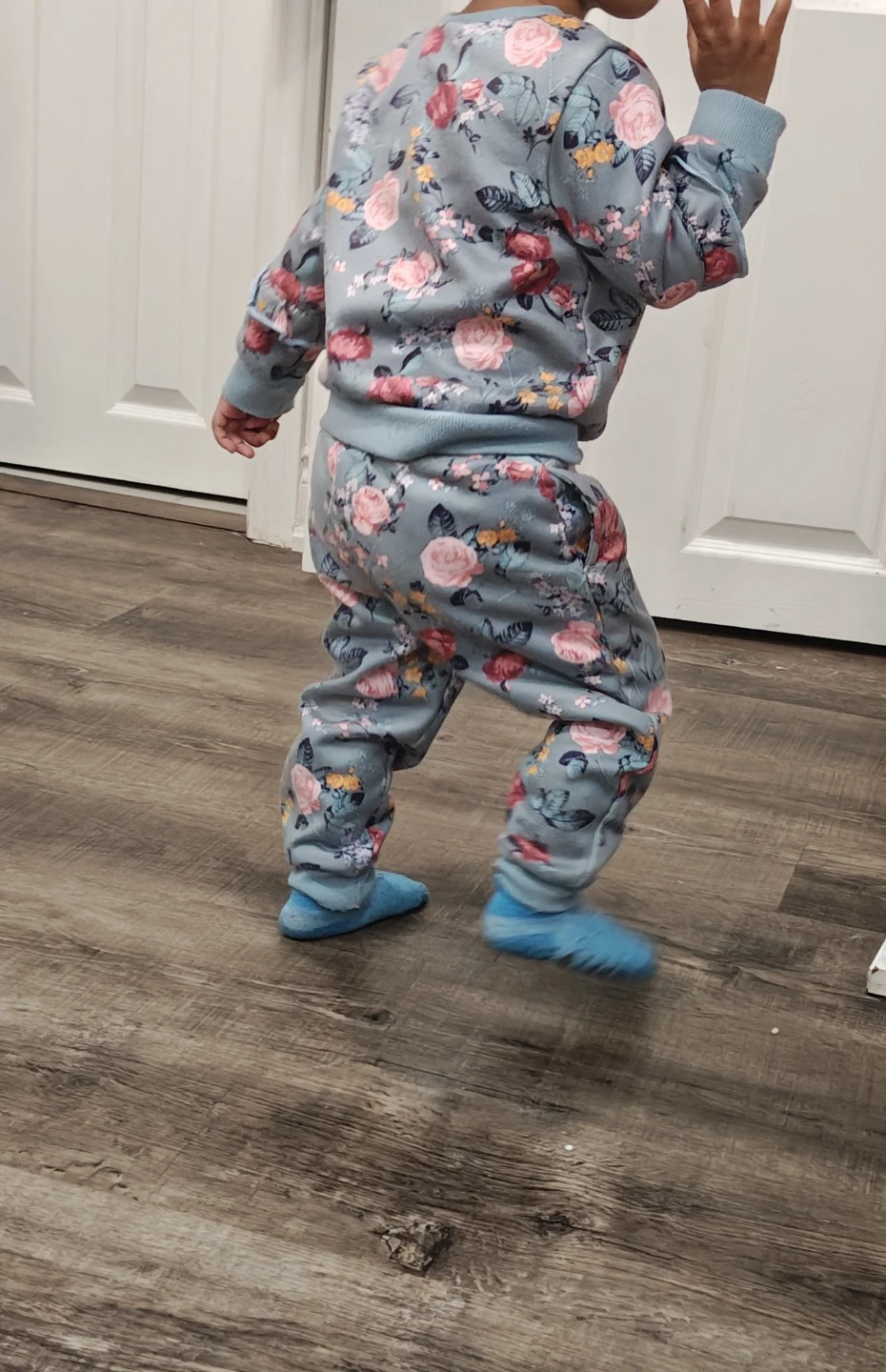 Vince Camuto jogger set size 18 months - photo 5