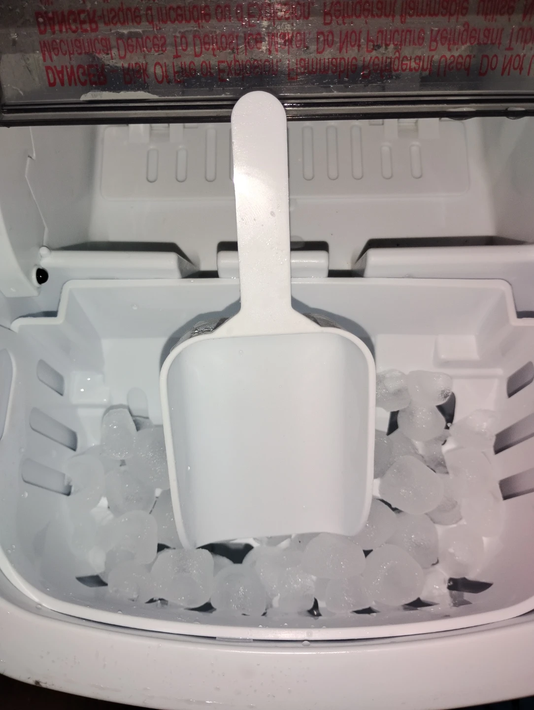 Frigidaire Portable Ice Maker - photo 3