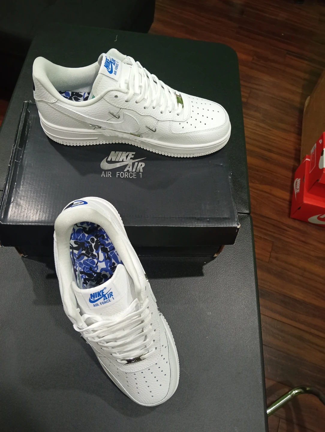 Nike Air Force 1 Sneakers men's size 9 and 10 - photo 3