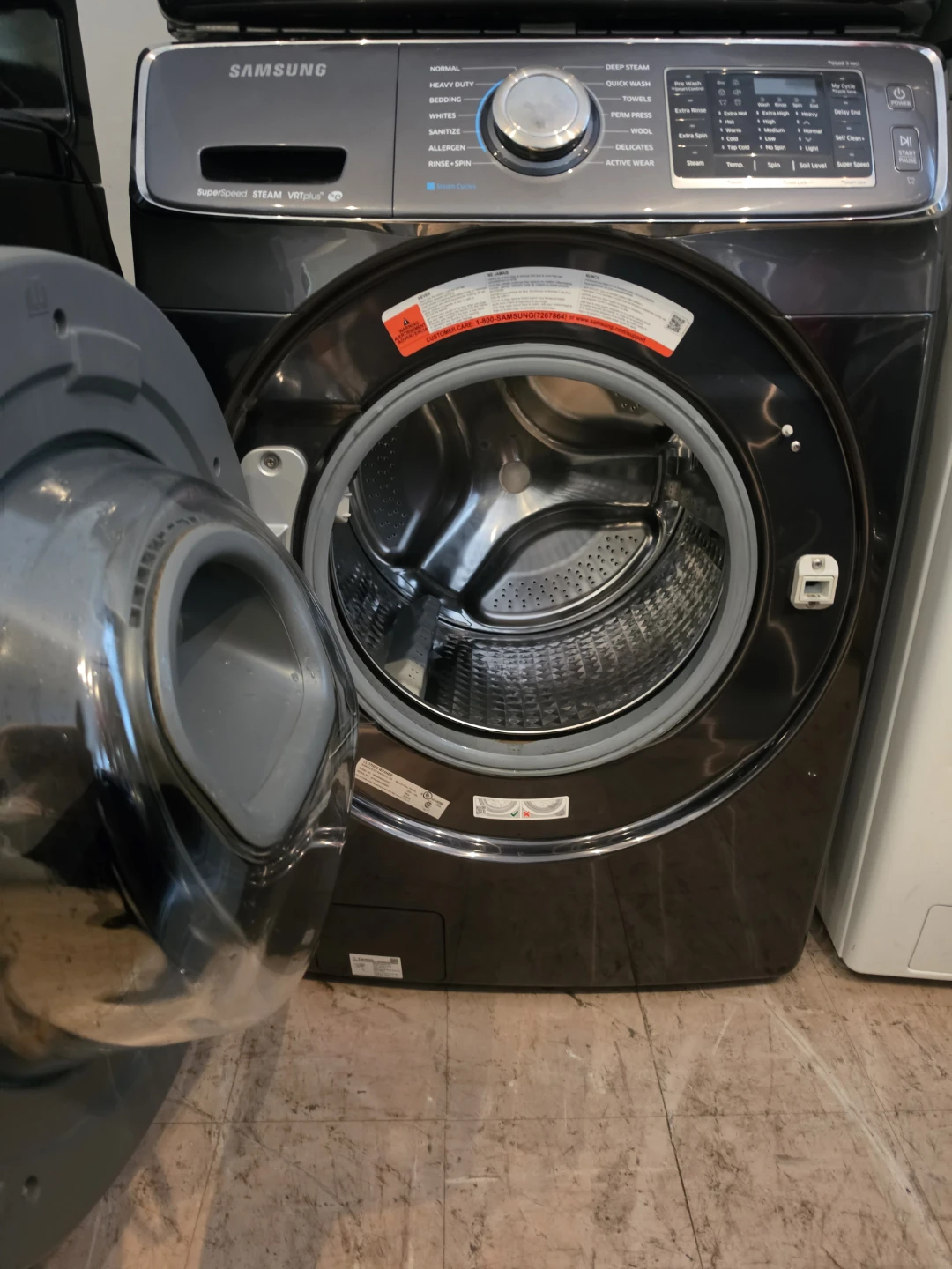 Samsung Washer and Dryer Set - photo 3