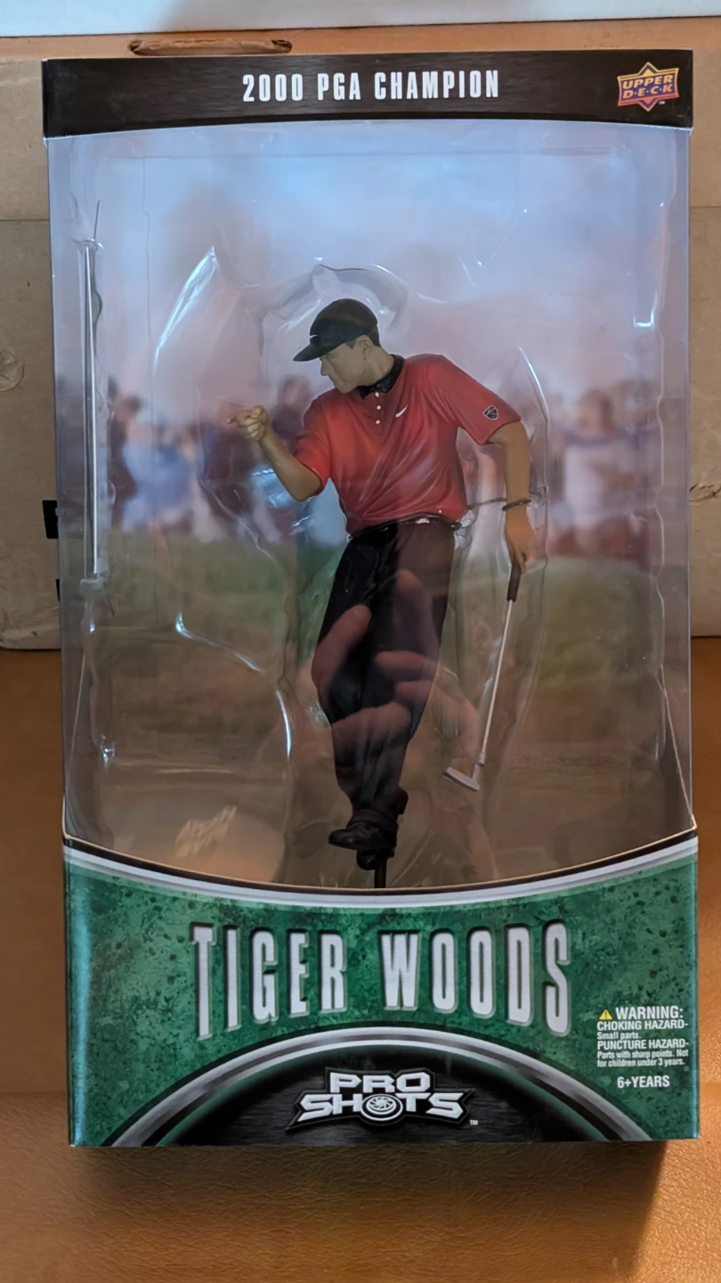 Two Upper Deck Pro Shots Tiger Woods Figures
