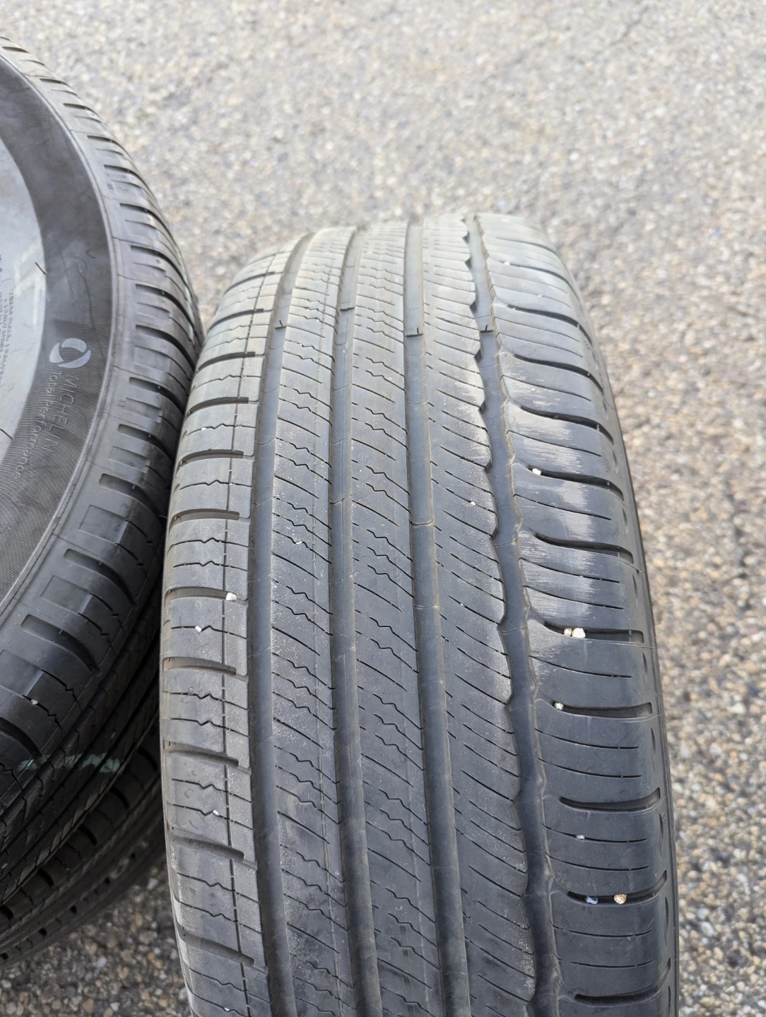 225/60R18  Michelin Primacy Tour A/S Tires - photo 2