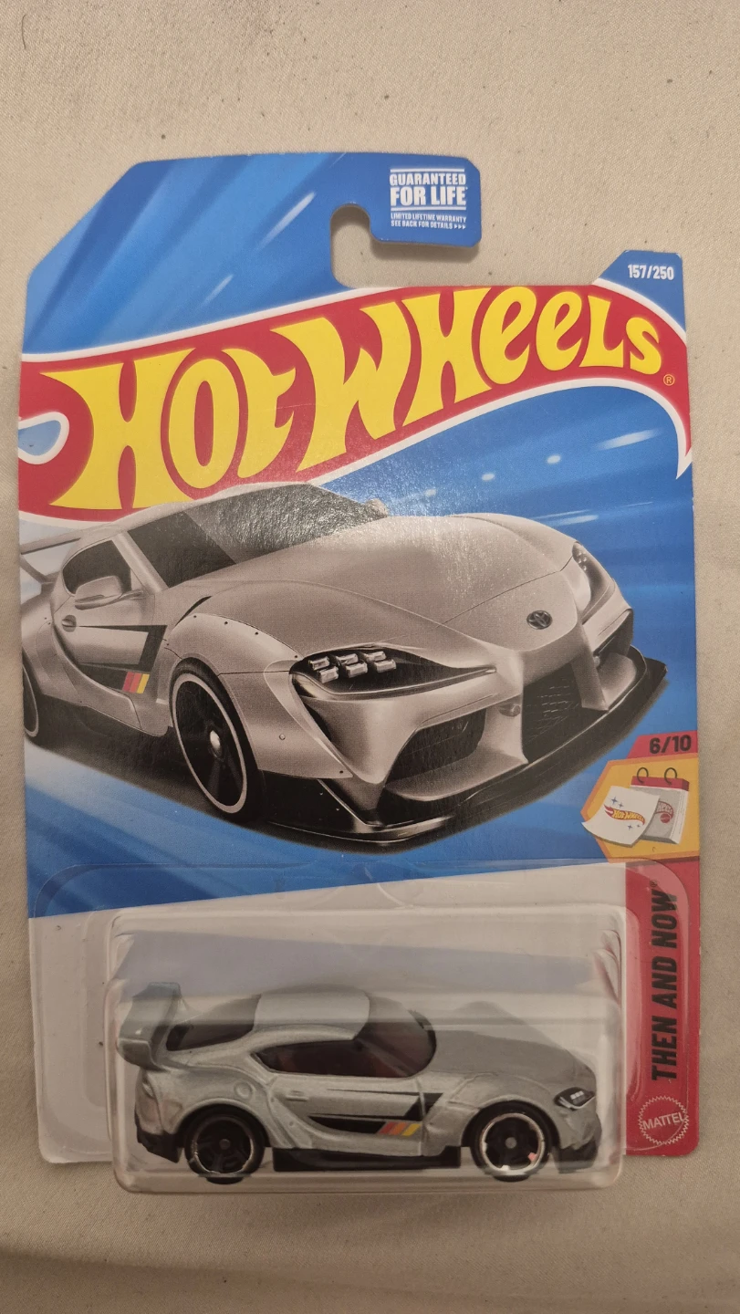 Hot Wheels 20 Toyota GR Supra