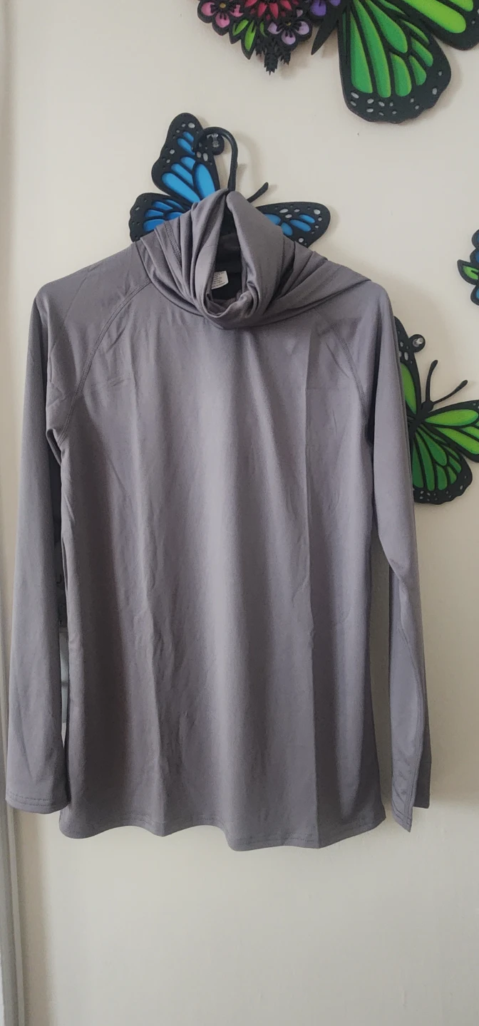 Gray Long Sleeve Hooded Top