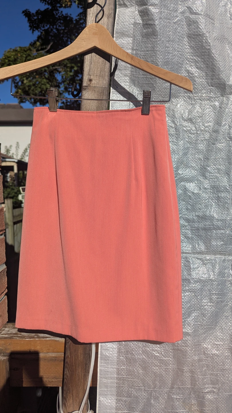 Vintage Women's Two Piece Suit Jacket And Skirt - photo 3