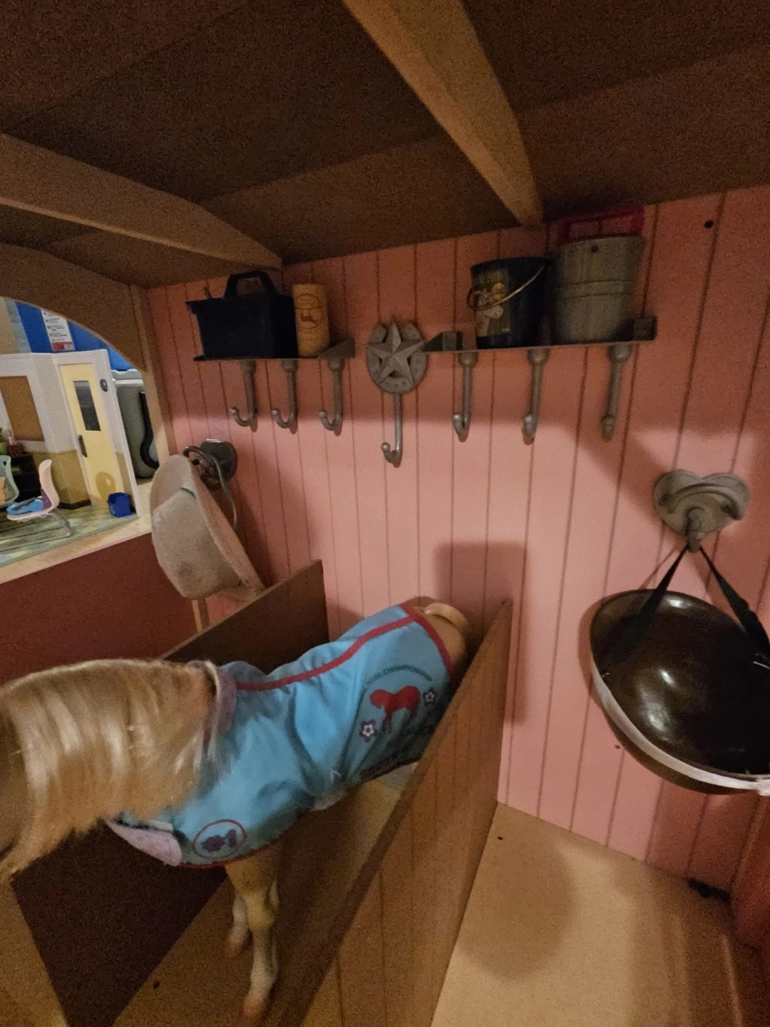 Our Generation Horse Stable and Accessories - photo 3