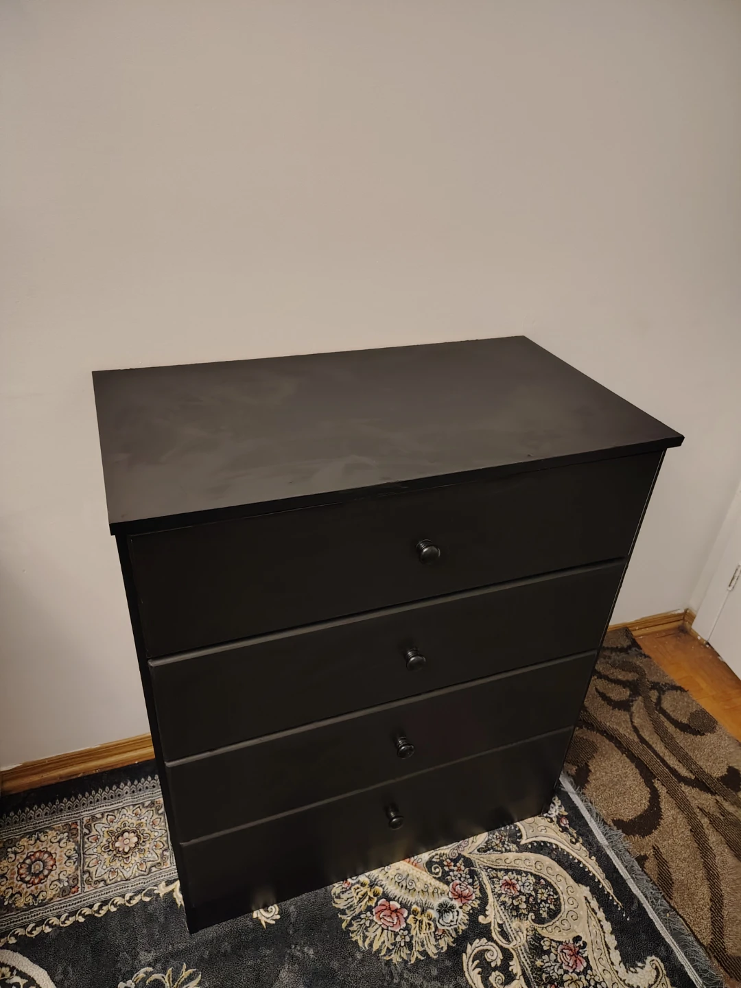 Black 4-Drawer Dresser, like new - photo 2