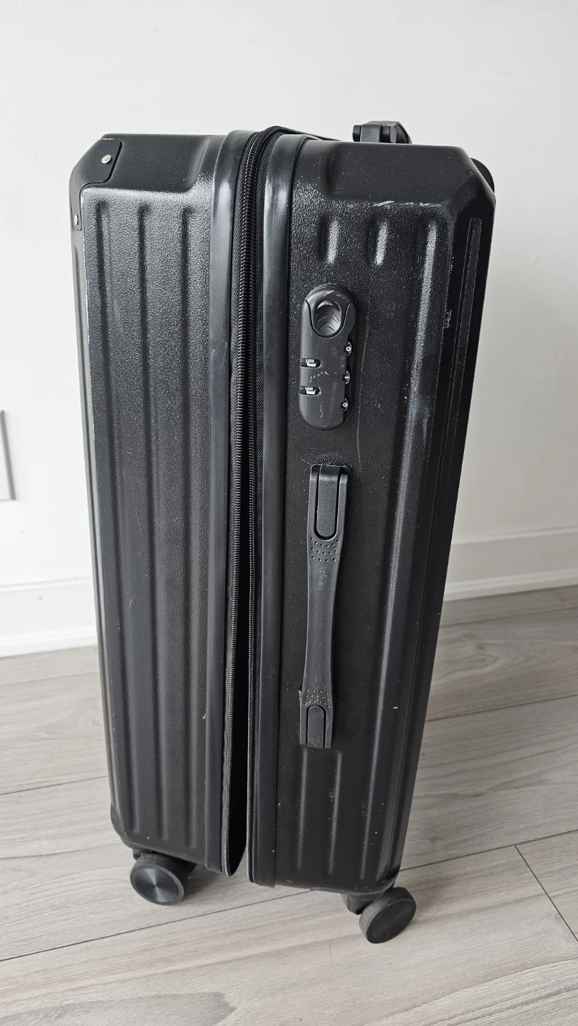 Carry-On Smart Suitcase with Cup Holder & USB Port (Black) - photo 4