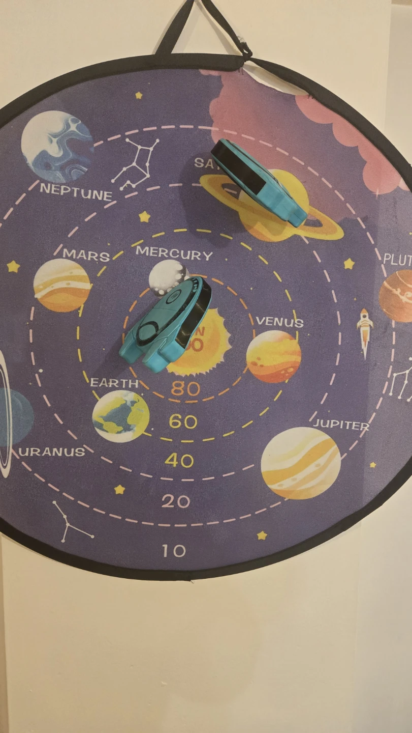Space Themed Dart Board Game - photo 2