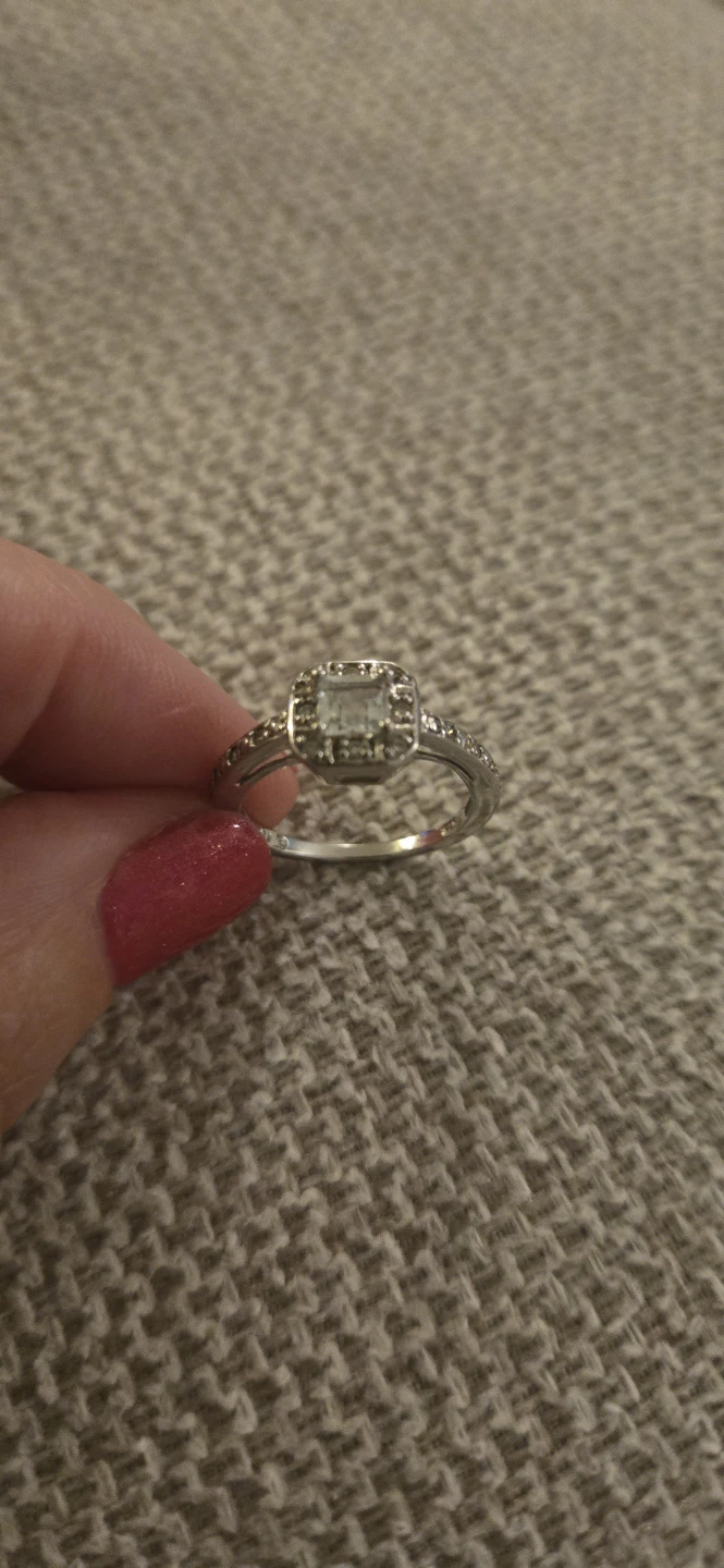 925 Silver Ring with princess cut stone. Square Stone - photo 2