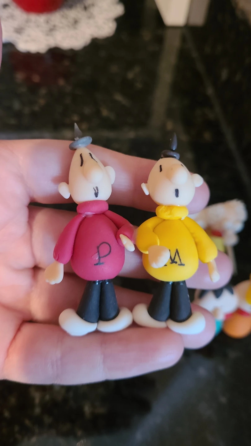 9 Handmade Polymer Clay Miniature Figurines - photo 4