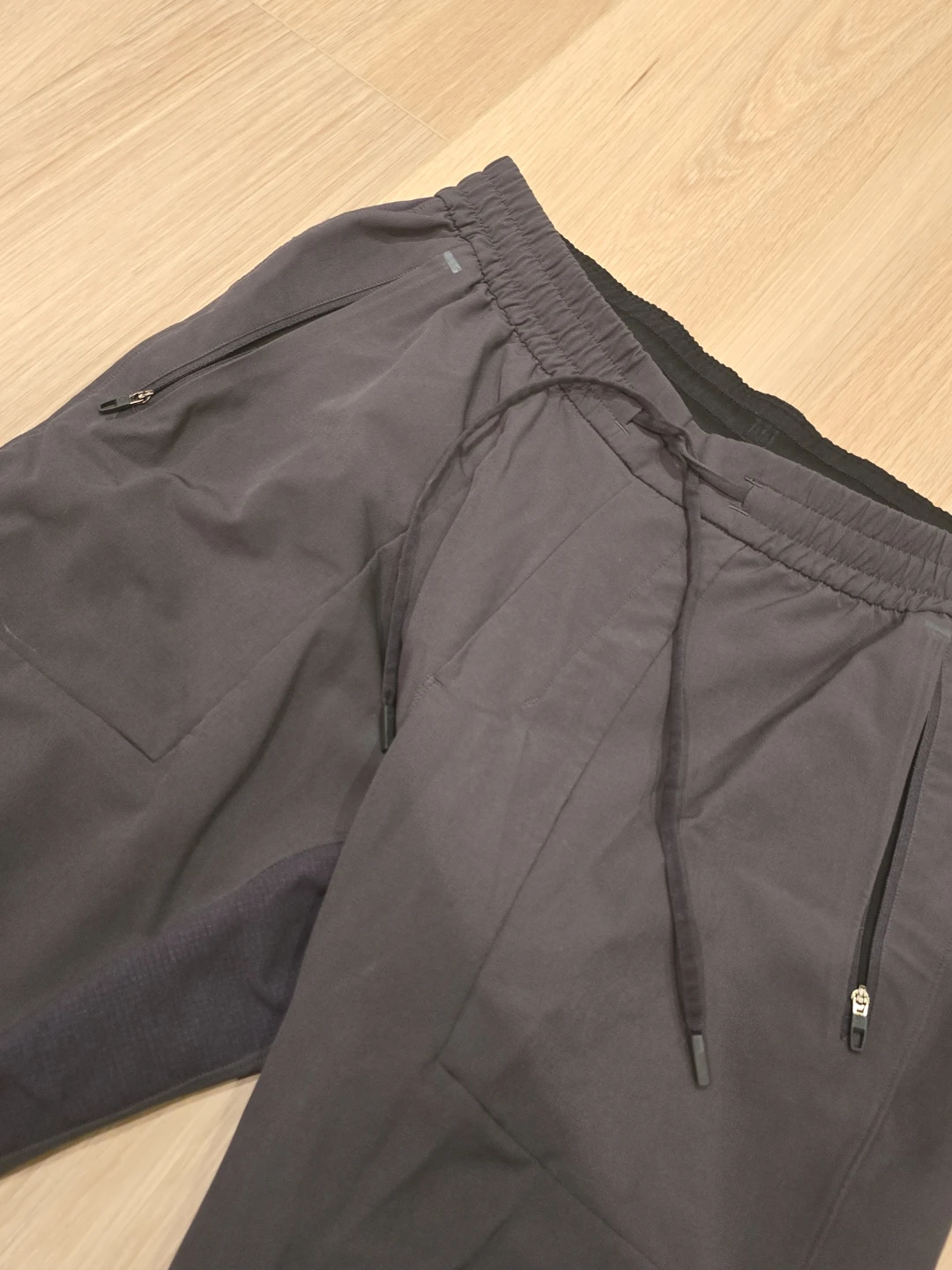 Grey Lululemon Mens Large Joggers - photo 3