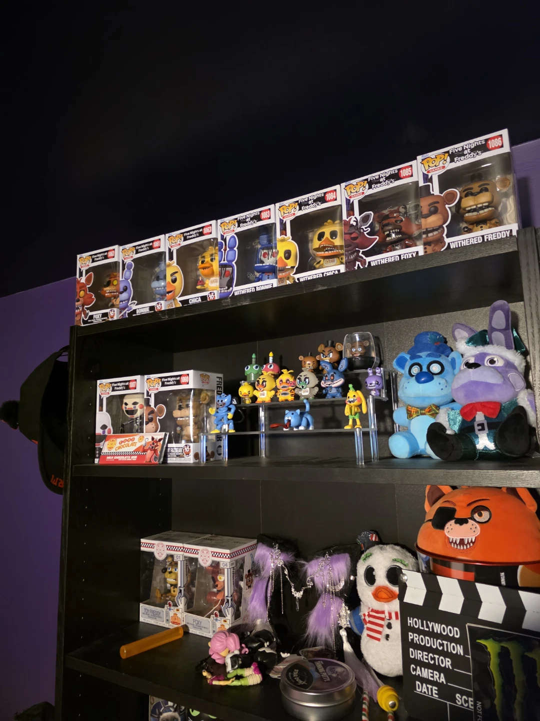 Five nights at Freddy's funkos and plushies