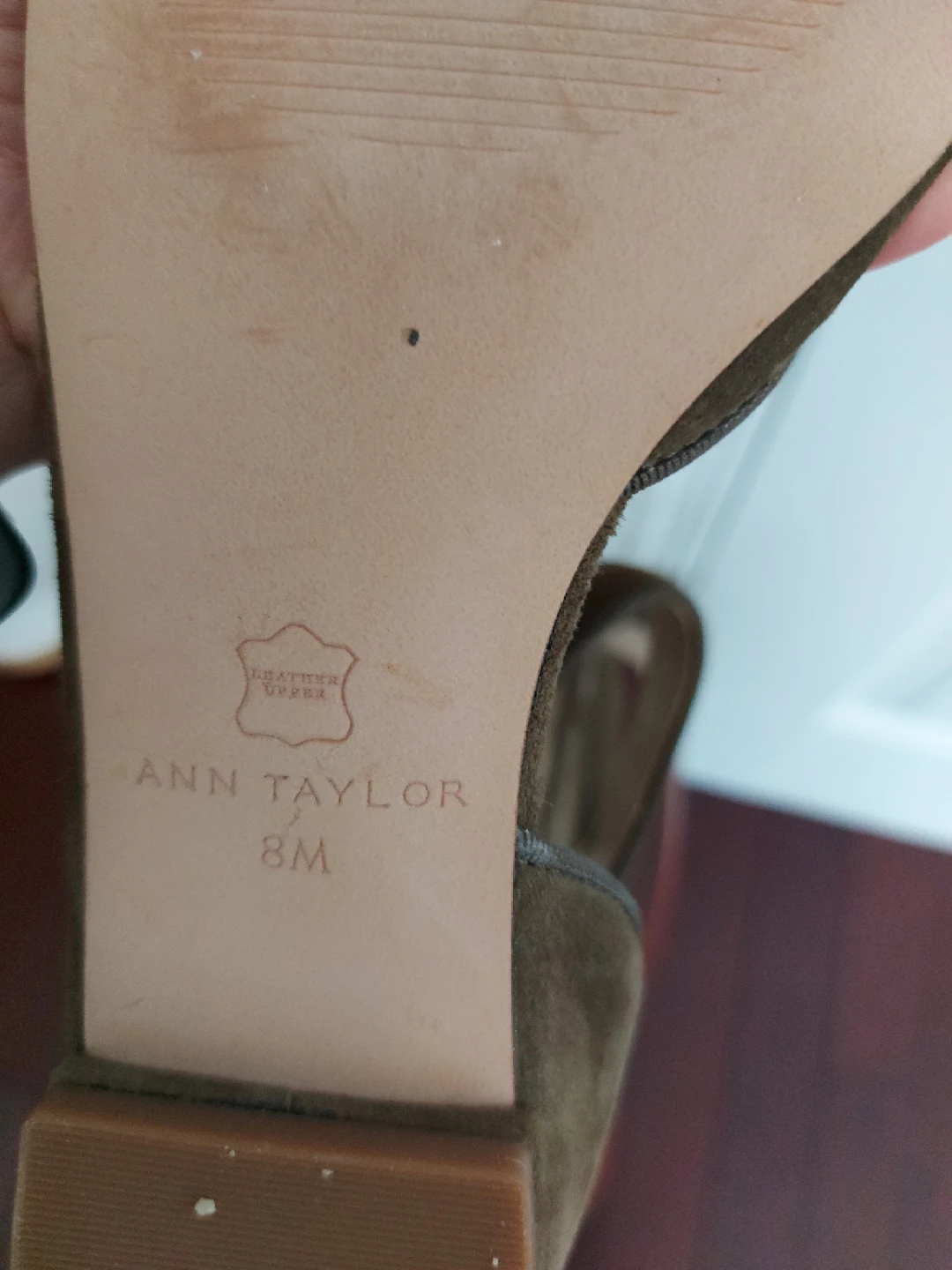 Ann Taylor Brown 8M Women's Heels - photo 3