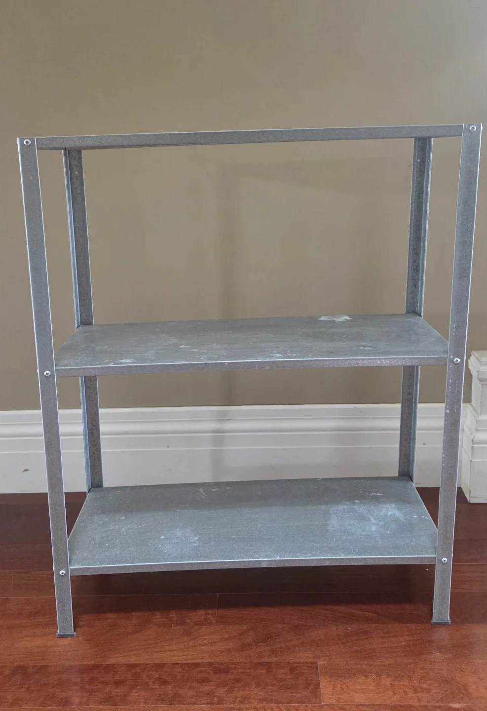 Galvanized storage unit