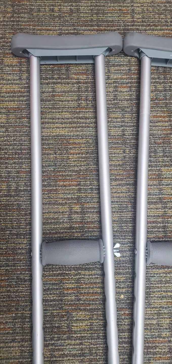 CRUTCHES ALUMINUM. ADJUSTABLE - photo 2