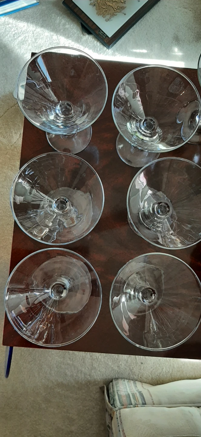 6 Thick Stemmed Martini Glasses. - photo 3