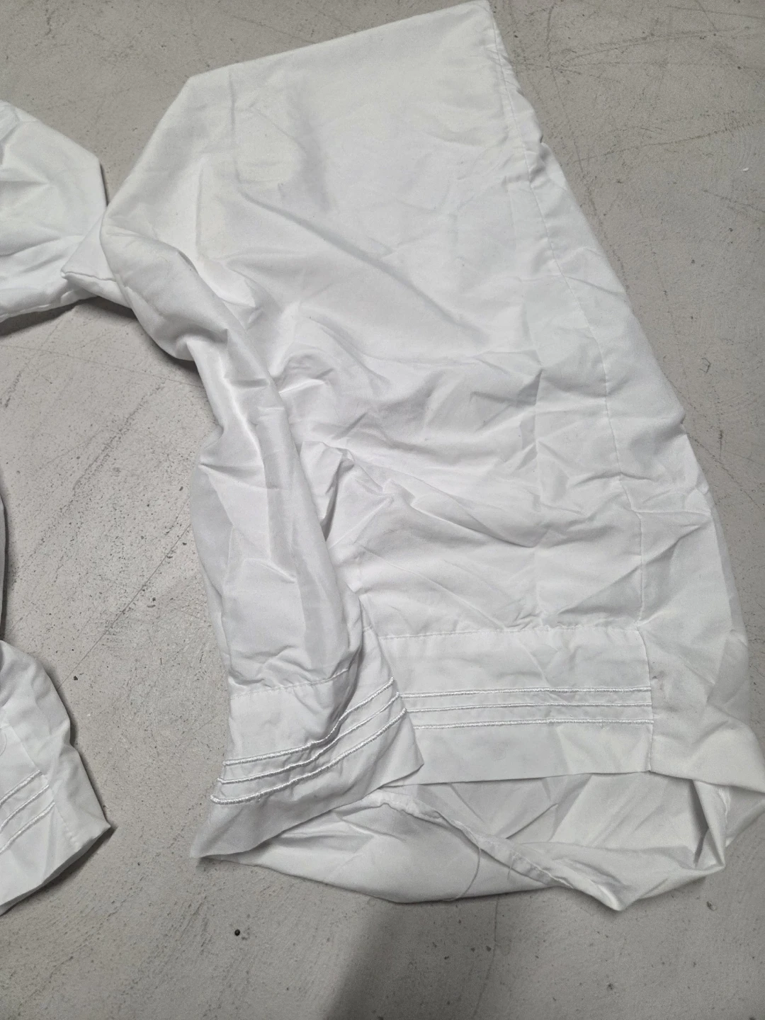 White Cotton Pillow Shams - photo 3