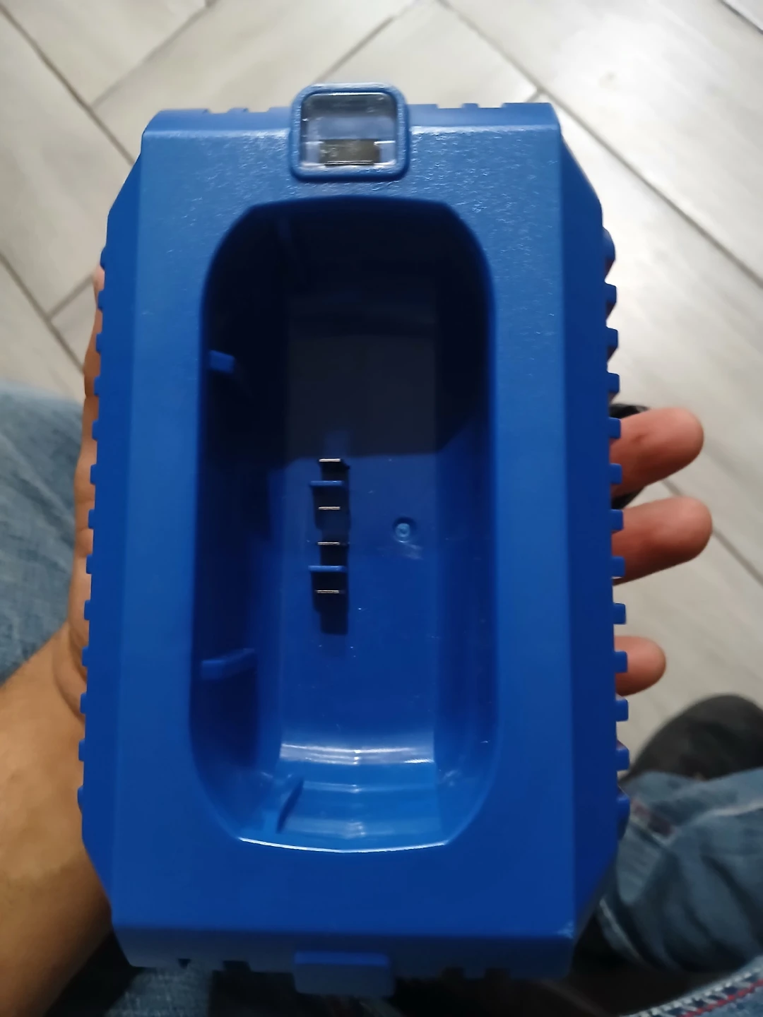 40V Lithium-ion Battery Charger KRC840-03 - photo 3