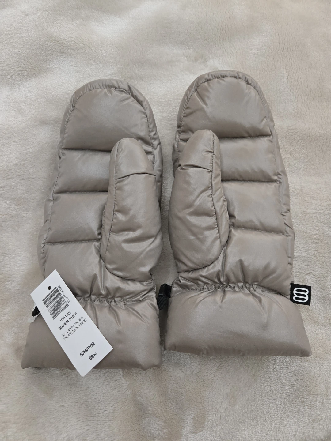 Aritzia Super Puff Mittens - Modern Taupe - S/M - photo 2