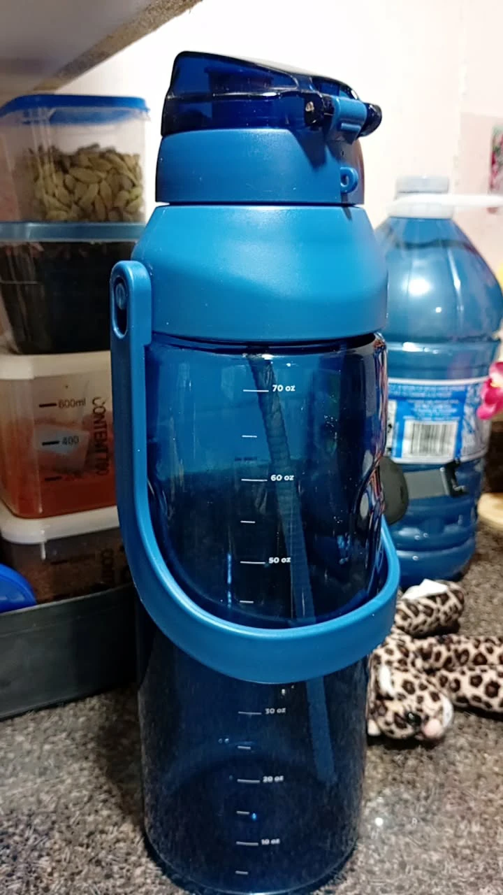 Large 2000ml Blue Water Bottle - photo 5