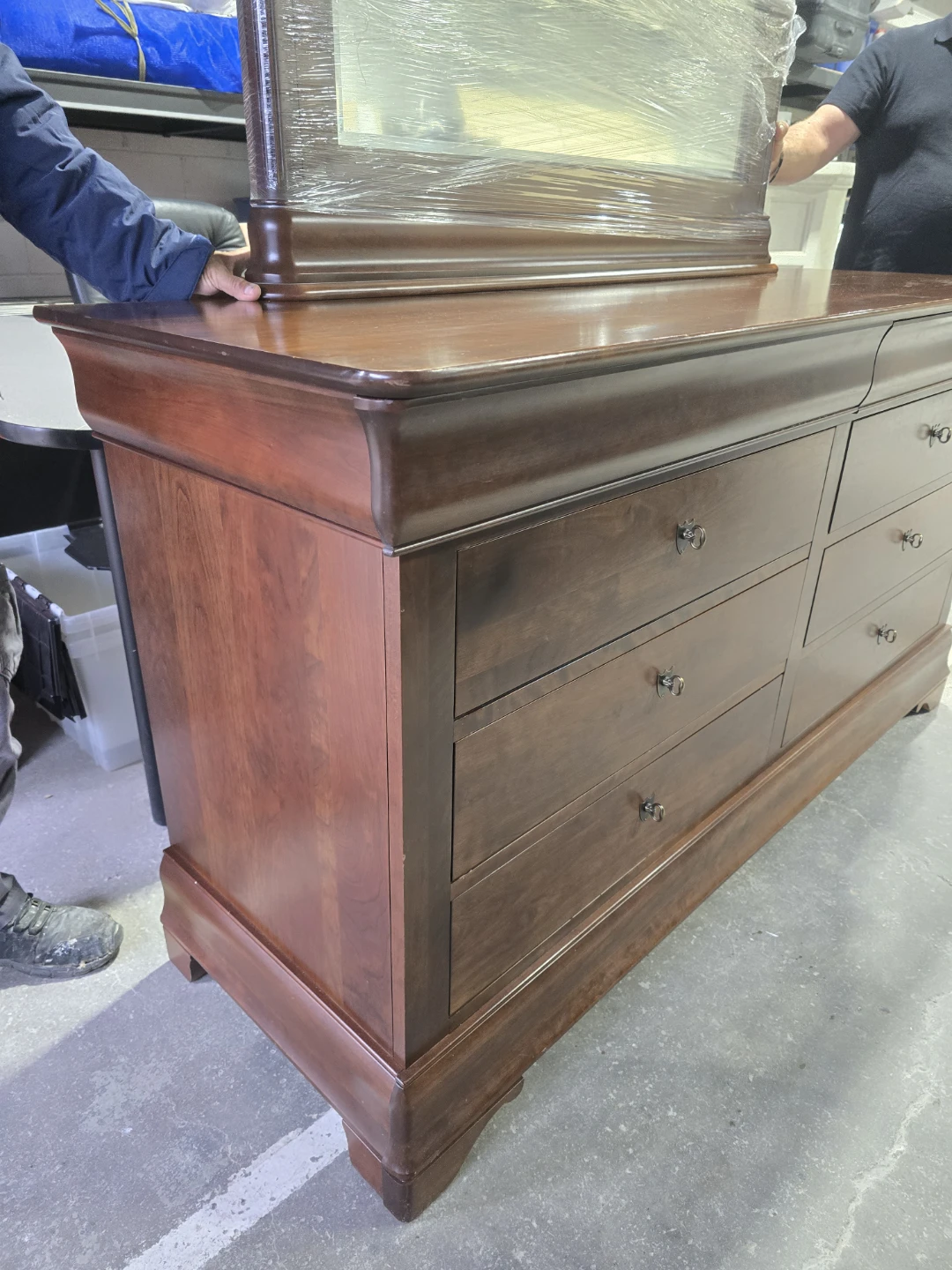Traditional Wood Dresser with Mirror