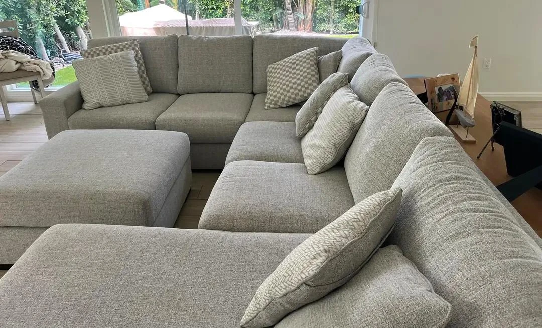 Large Gray Sectional Sofa with Ottoman - photo 3