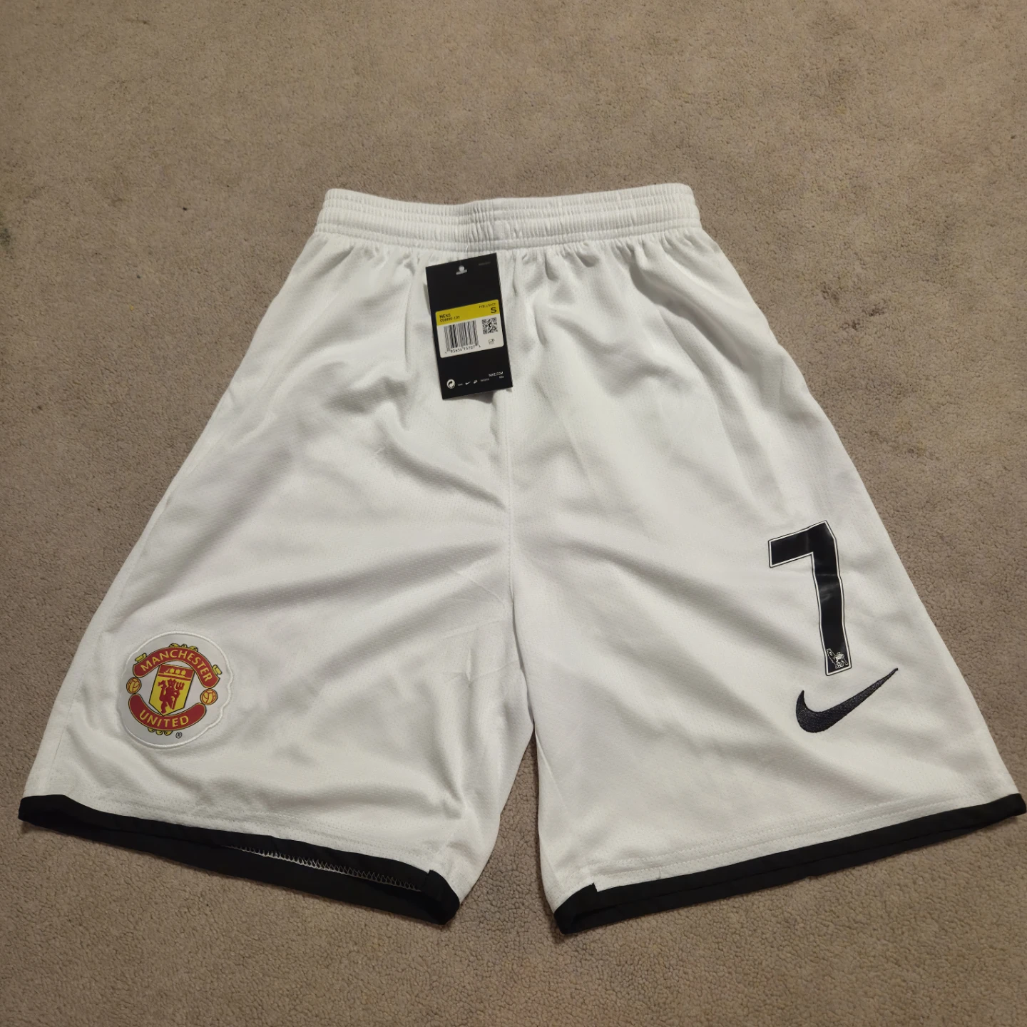 Nike Manchester United Shorts Size Small