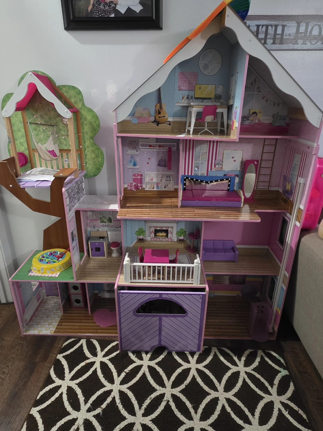 Wooden Doll House - photo 2