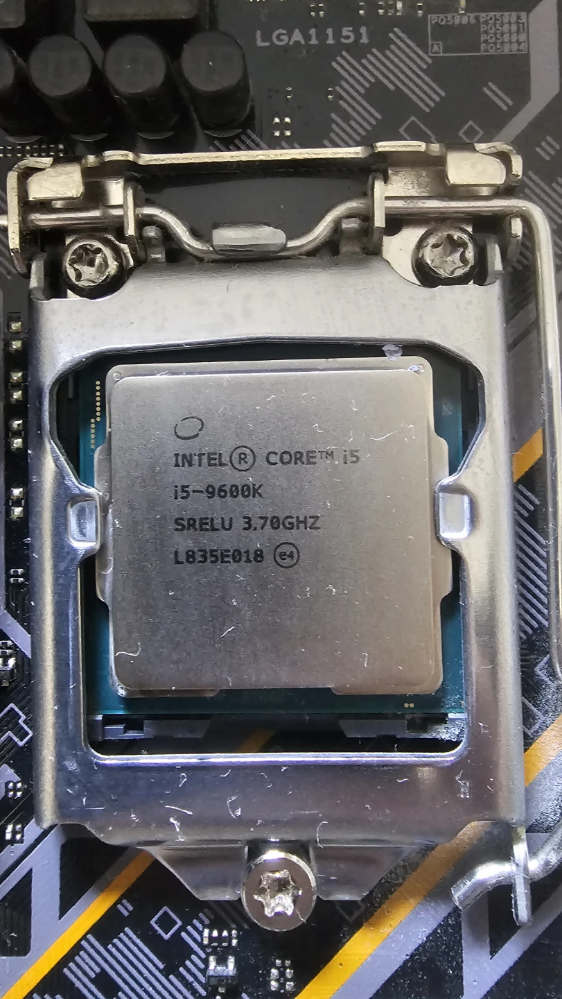 Intel I5 9600k