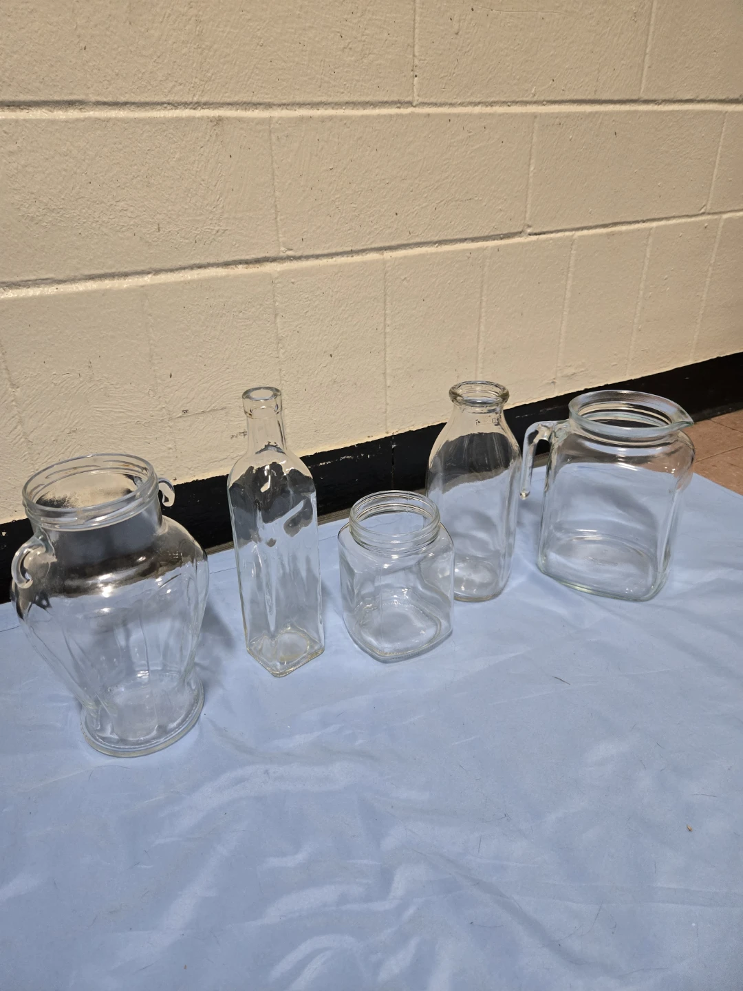 5pc Farmhouse Clear Glass Pitcher, Jar & Vase Decor Lot - photo 3